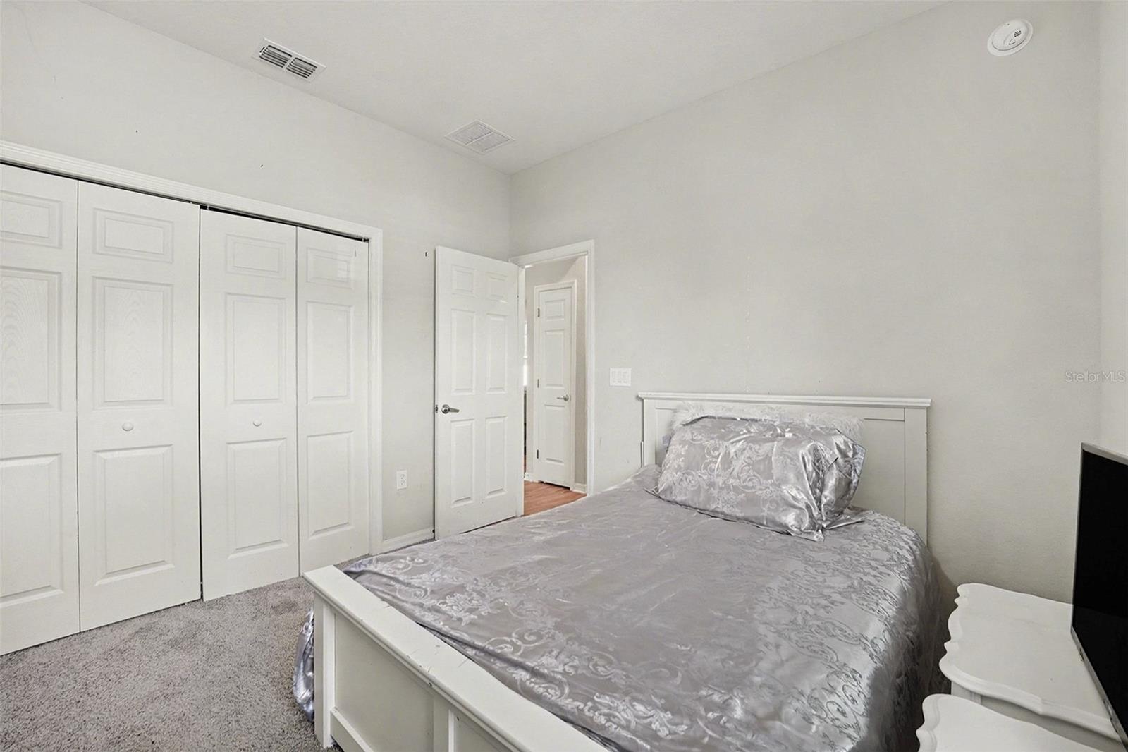 1126 SECOND DR, EAGLE LAKE, FL, 33839