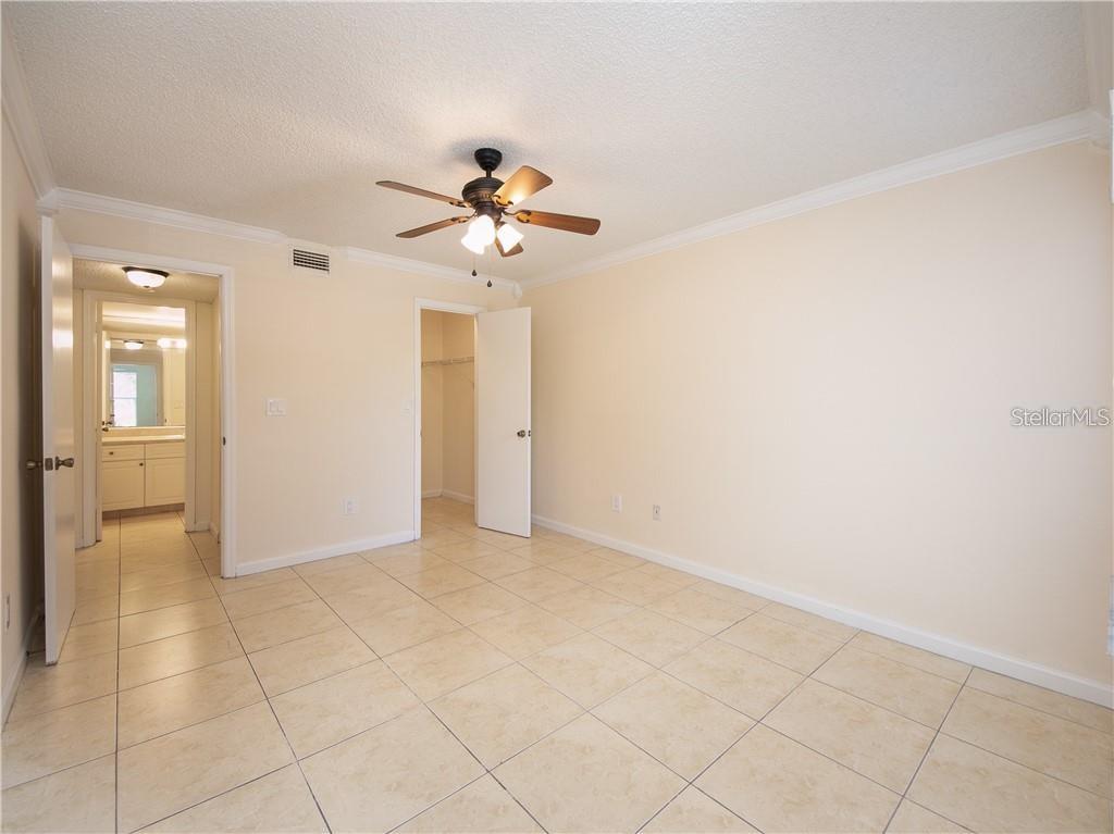 4606 COMMANDER DR #1124, ORLANDO, FL, 32822