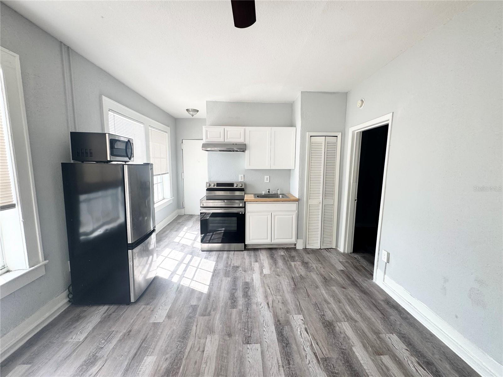704 CORDOVA DR #1, ORLANDO, FL, 32804