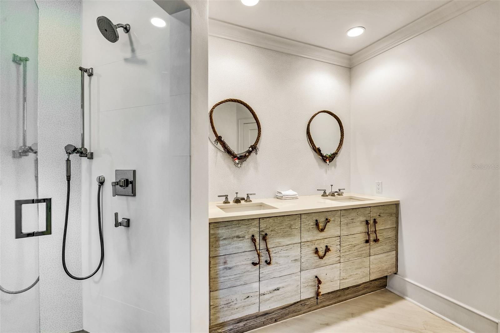 103 PARK AVE, ANNA MARIA, FL, 34216