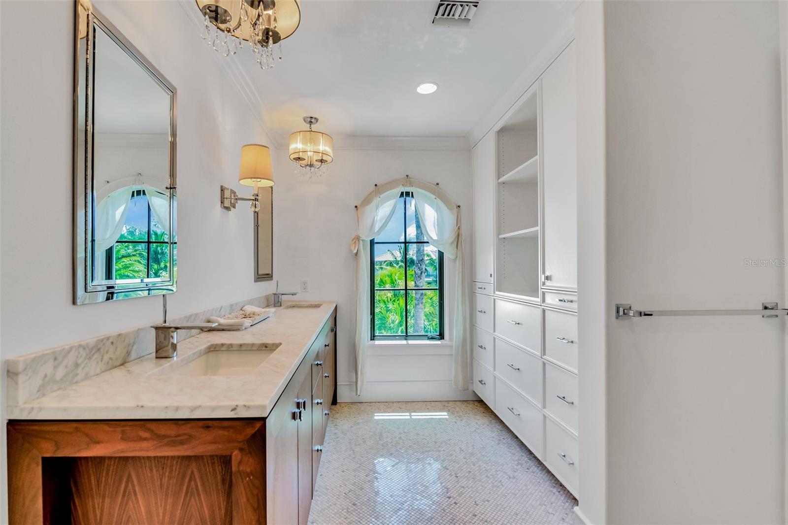 103 PARK AVE, ANNA MARIA, FL, 34216