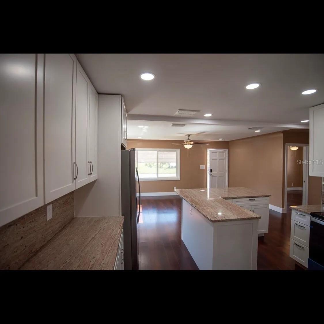 1329 34TH AVE N, ST PETERSBURG, FL, 33704