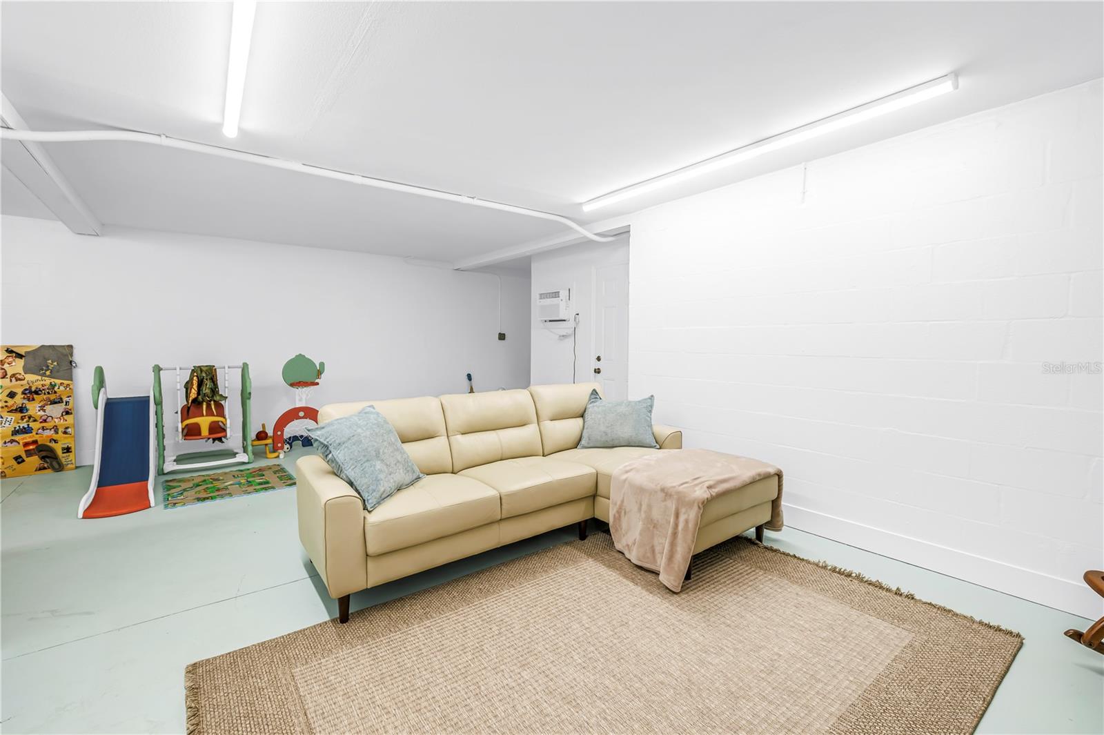 Bonus room in garage