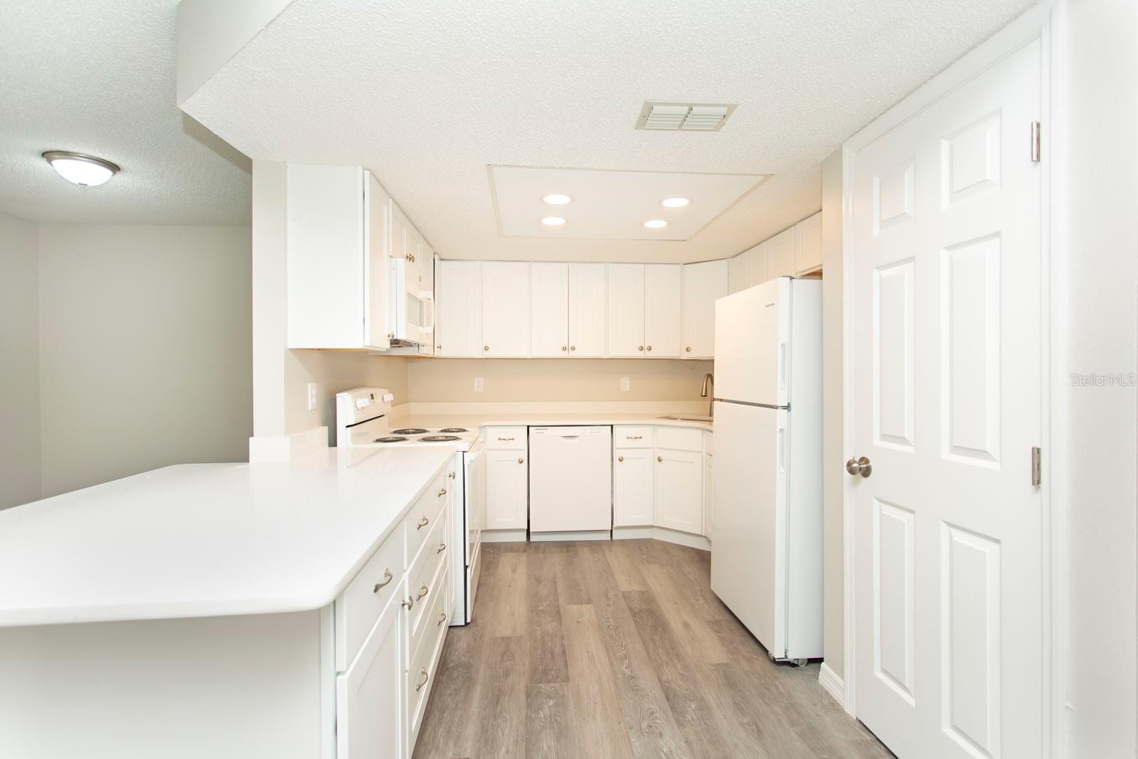 513 FAIRWAYS CIR #B, OCALA, FL, 34472