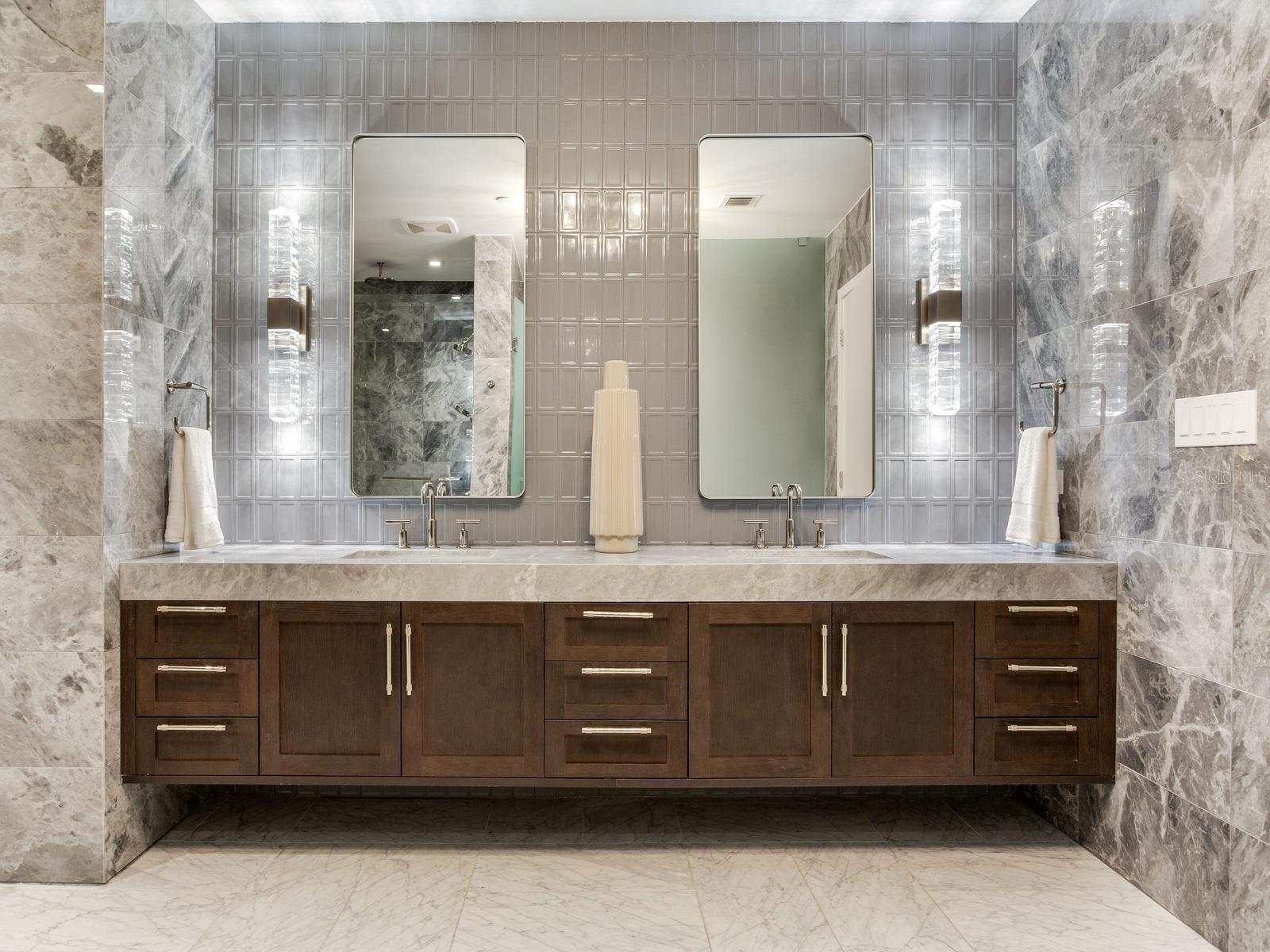 3101 W BAYSHORE BLVD #402, TAMPA, FL, 33629