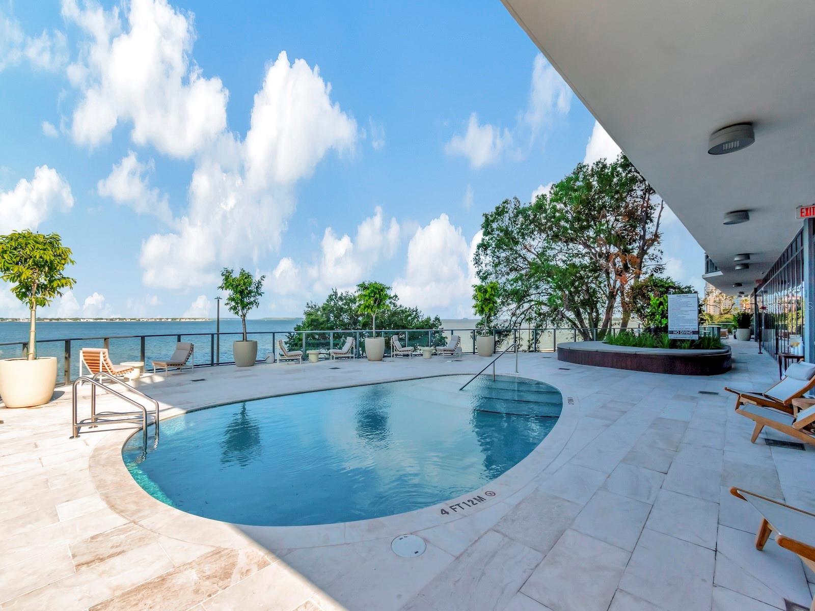 3101 W BAYSHORE BLVD #402, TAMPA, FL, 33629