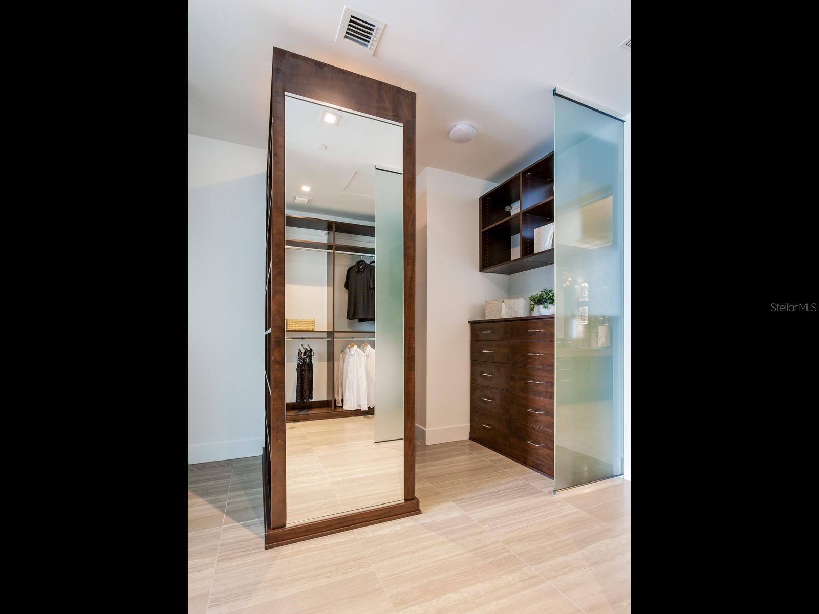 3101 W BAYSHORE BLVD #402, TAMPA, FL, 33629