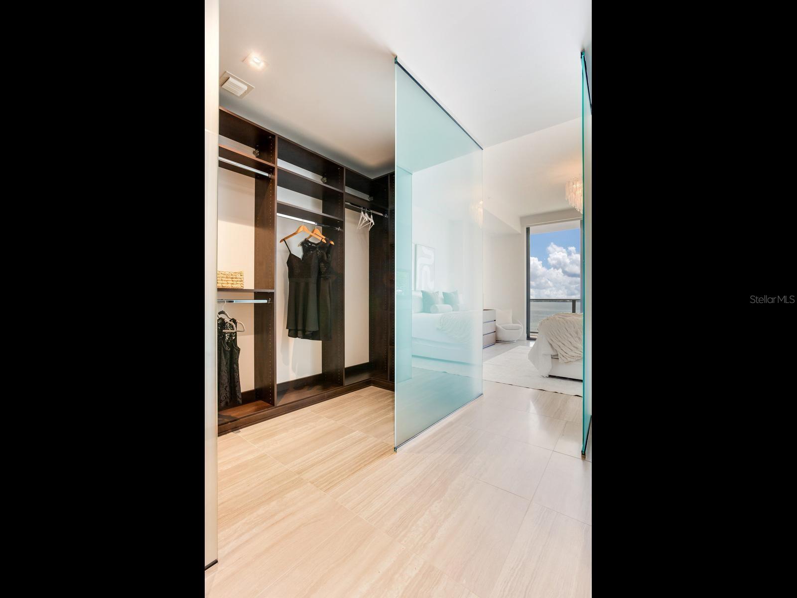 3101 W BAYSHORE BLVD #402, TAMPA, FL, 33629