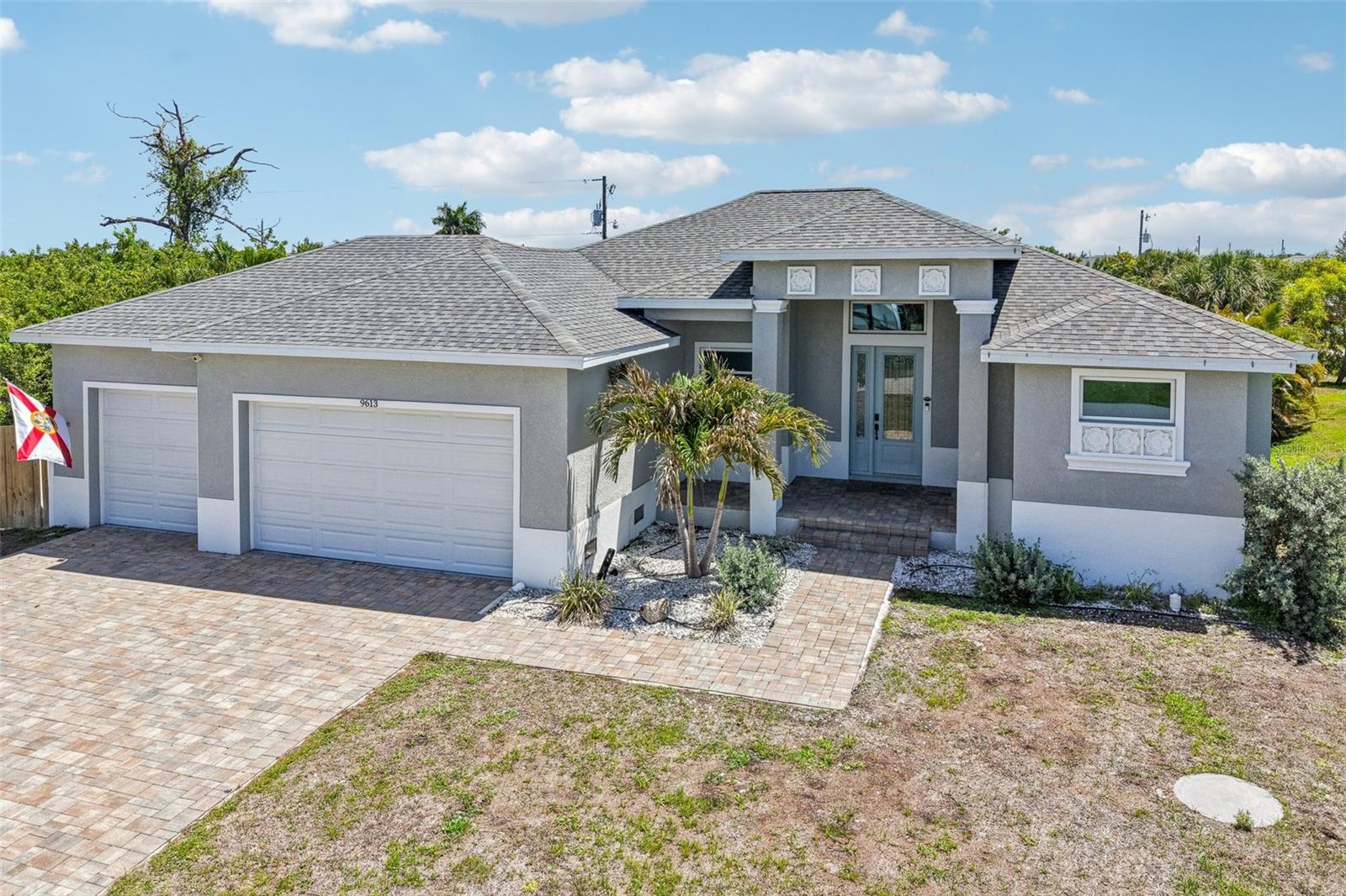 9613 MIAMI CIR, PORT CHARLOTTE, FL, 33981