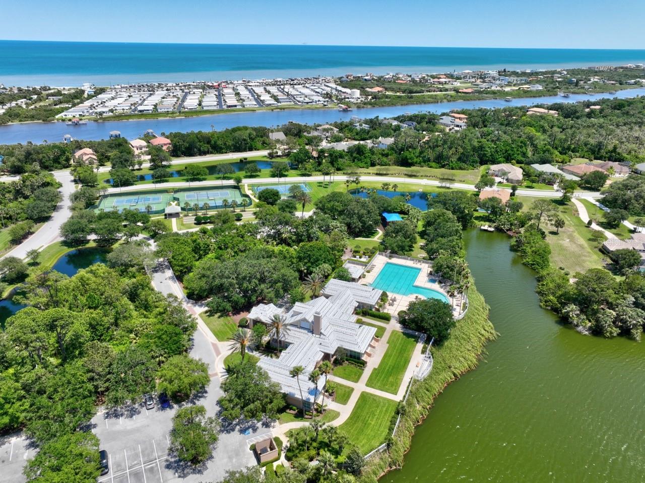 239 S RIVERWALK DR, PALM COAST, FL, 32137