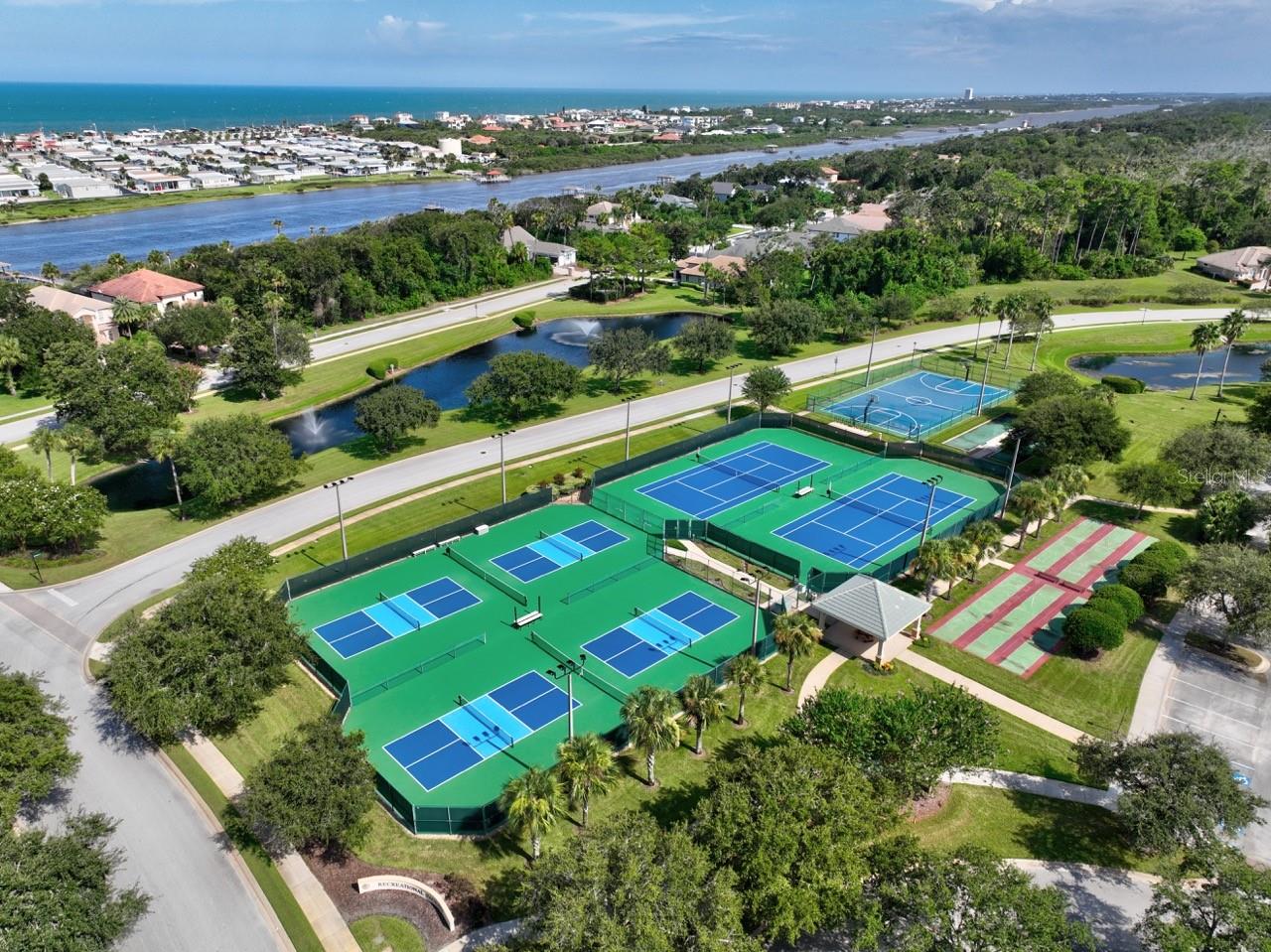239 S RIVERWALK DR, PALM COAST, FL, 32137