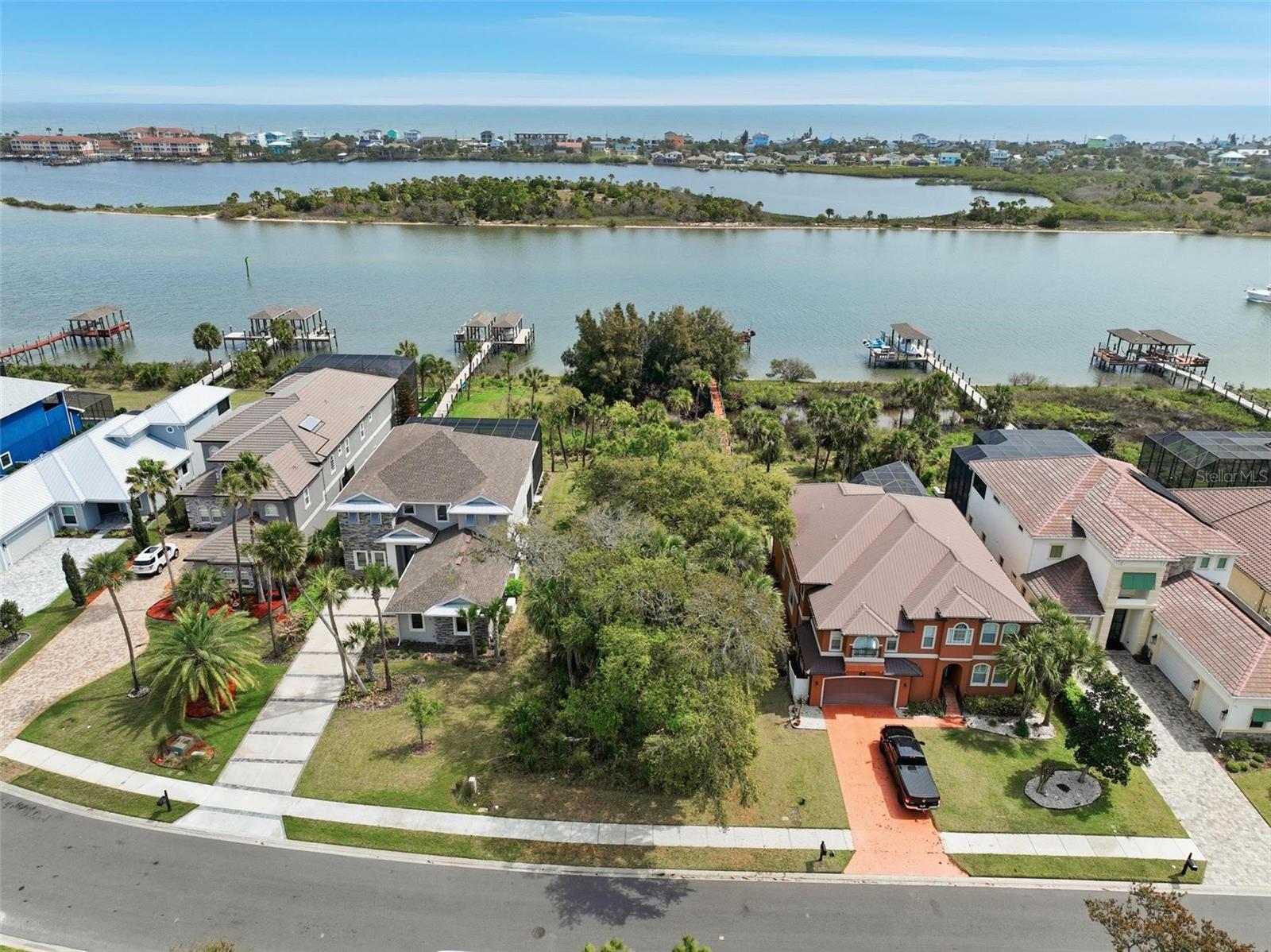 239 S RIVERWALK DR, PALM COAST, FL, 32137