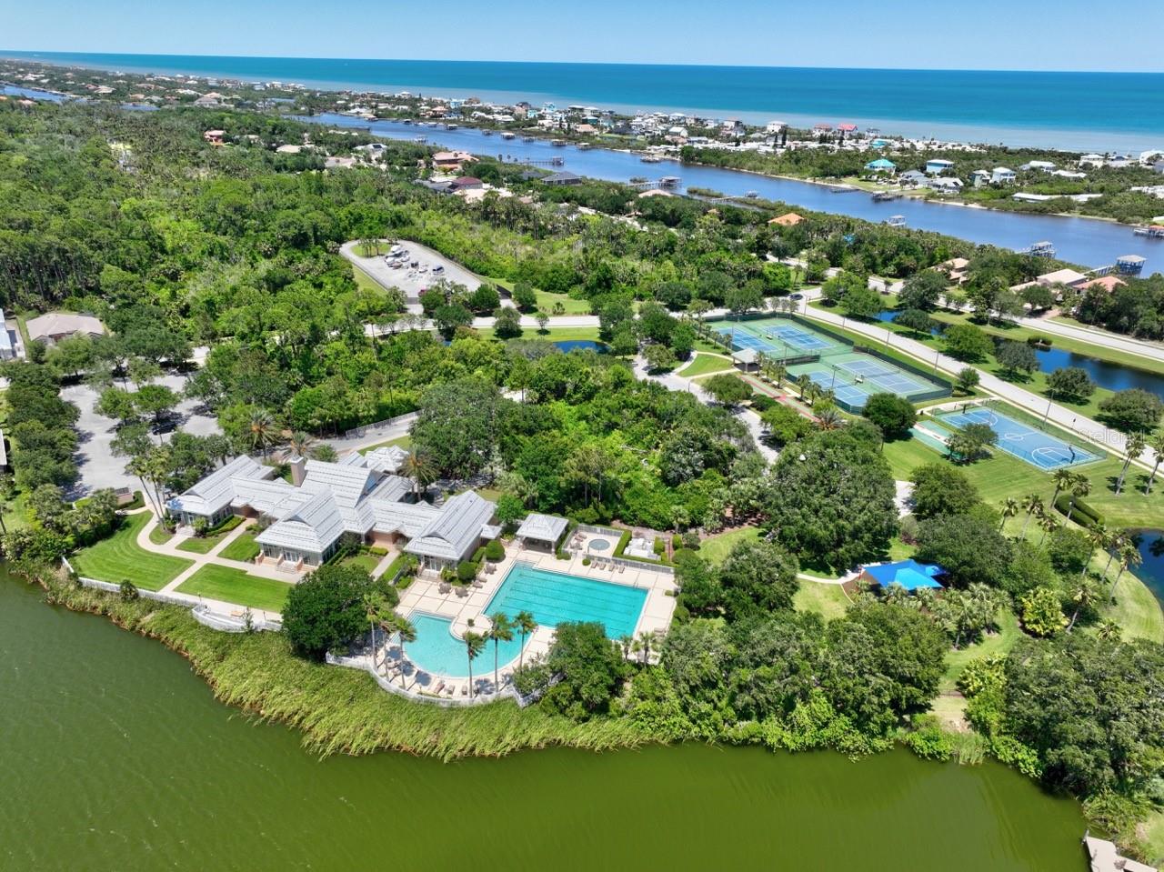 239 S RIVERWALK DR, PALM COAST, FL, 32137