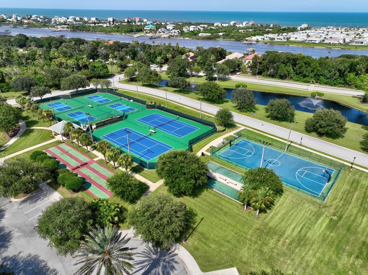 239 S RIVERWALK DR, PALM COAST, FL, 32137