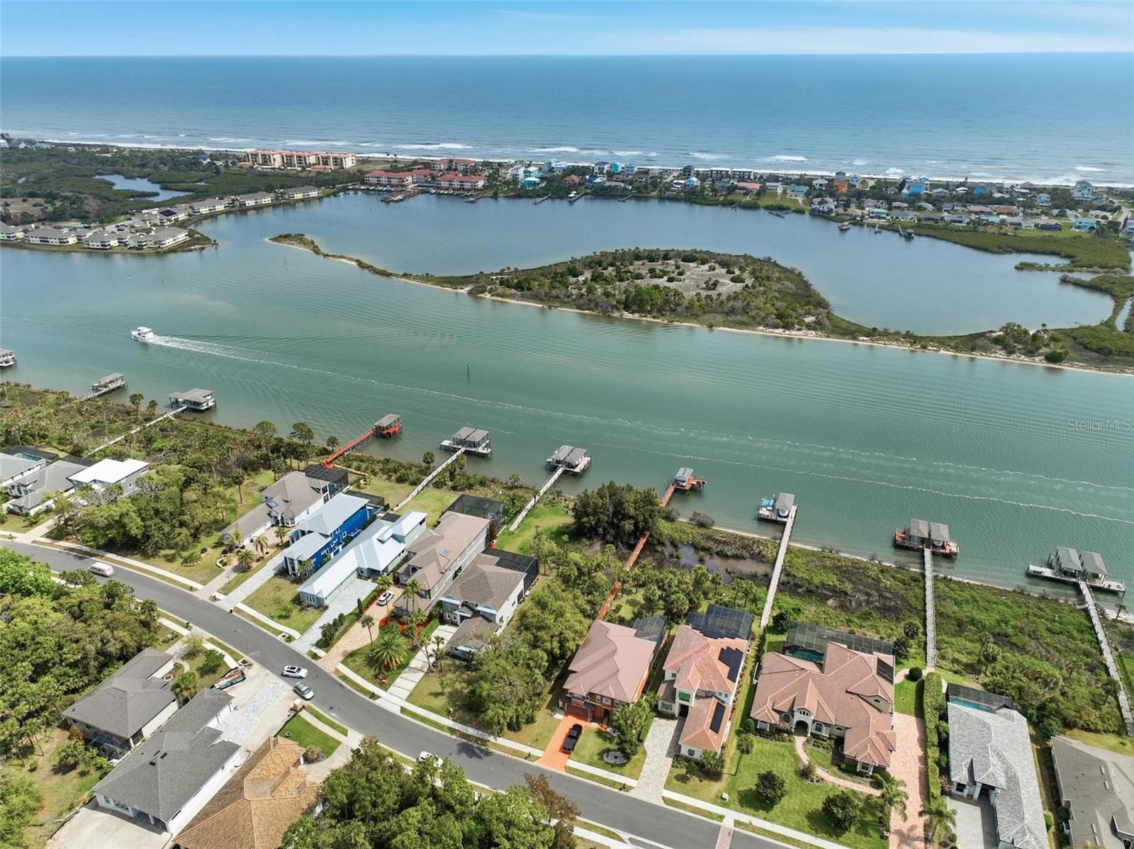239 S RIVERWALK DR, PALM COAST, FL, 32137