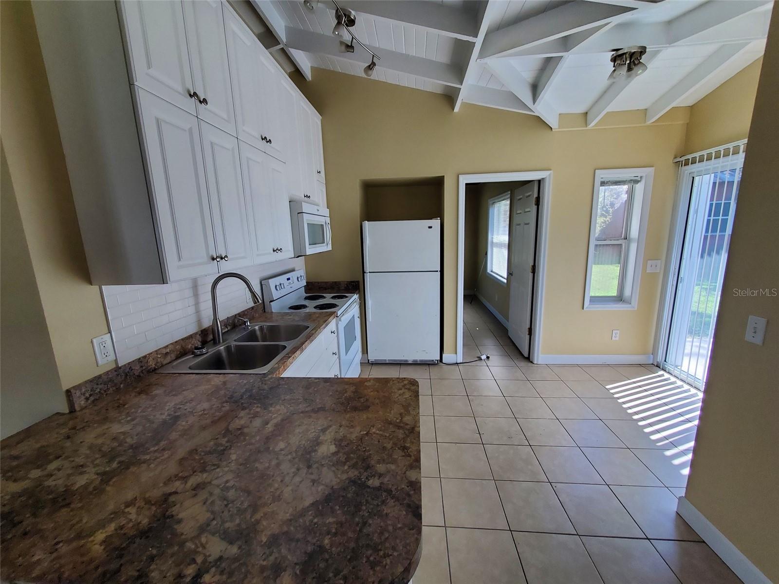 37646 HENDLEY AVE, DADE CITY, FL, 33525