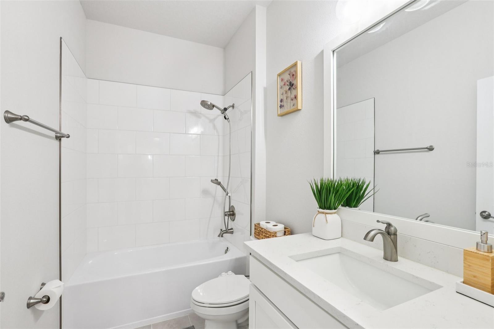 5920 HIDDEN BRANCH DR, APOLLO BEACH, FL, 33572