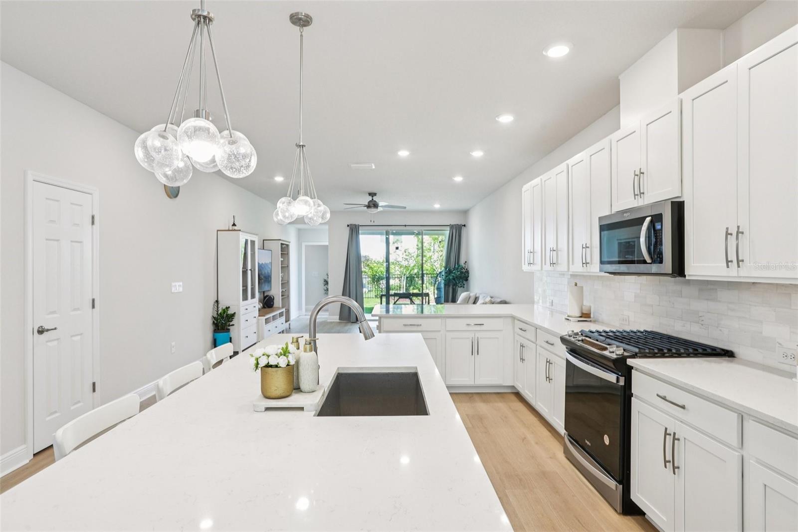 5920 HIDDEN BRANCH DR, APOLLO BEACH, FL, 33572