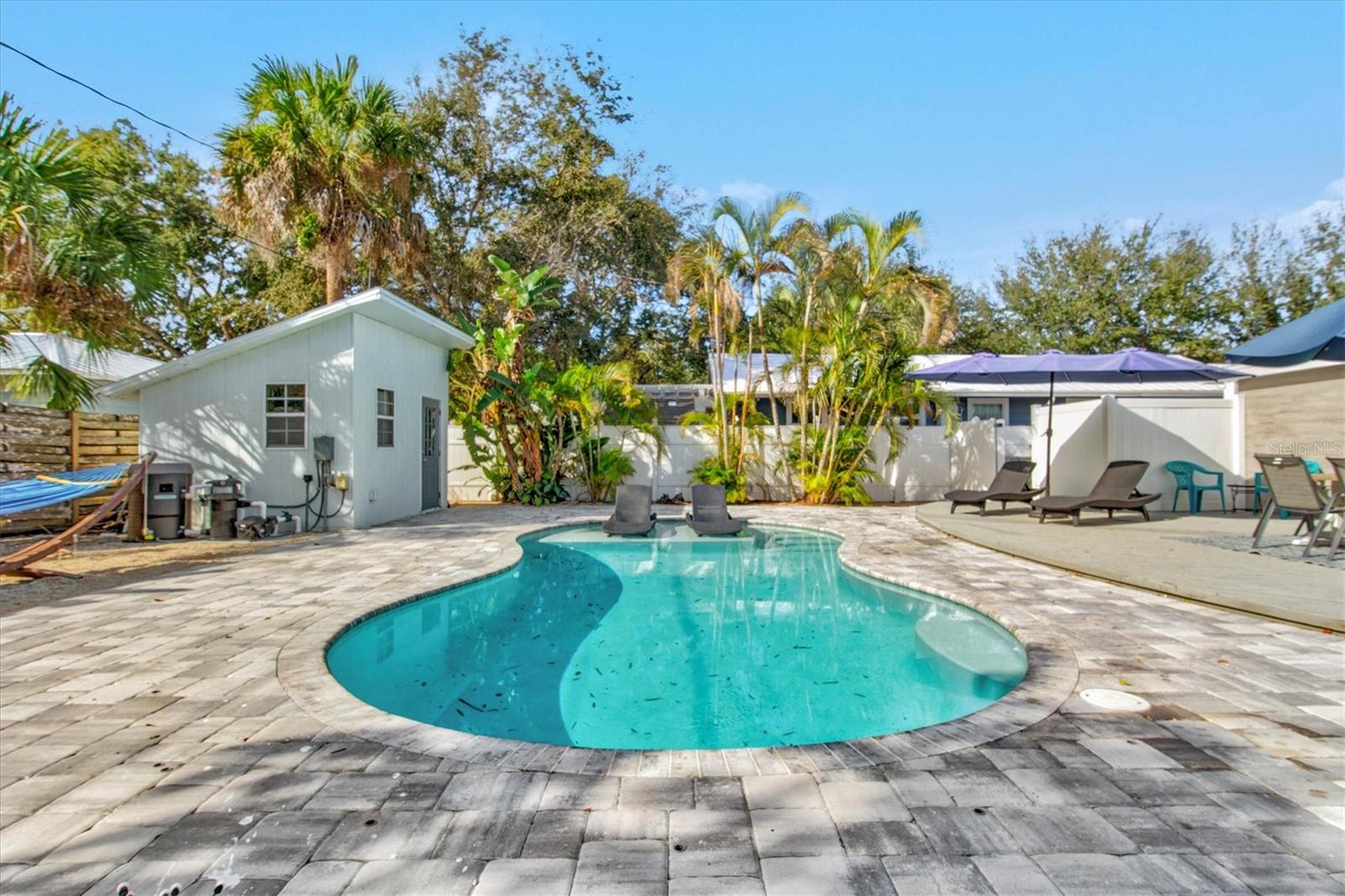 2084 GROVE ST #B, SARASOTA, FL, 34239