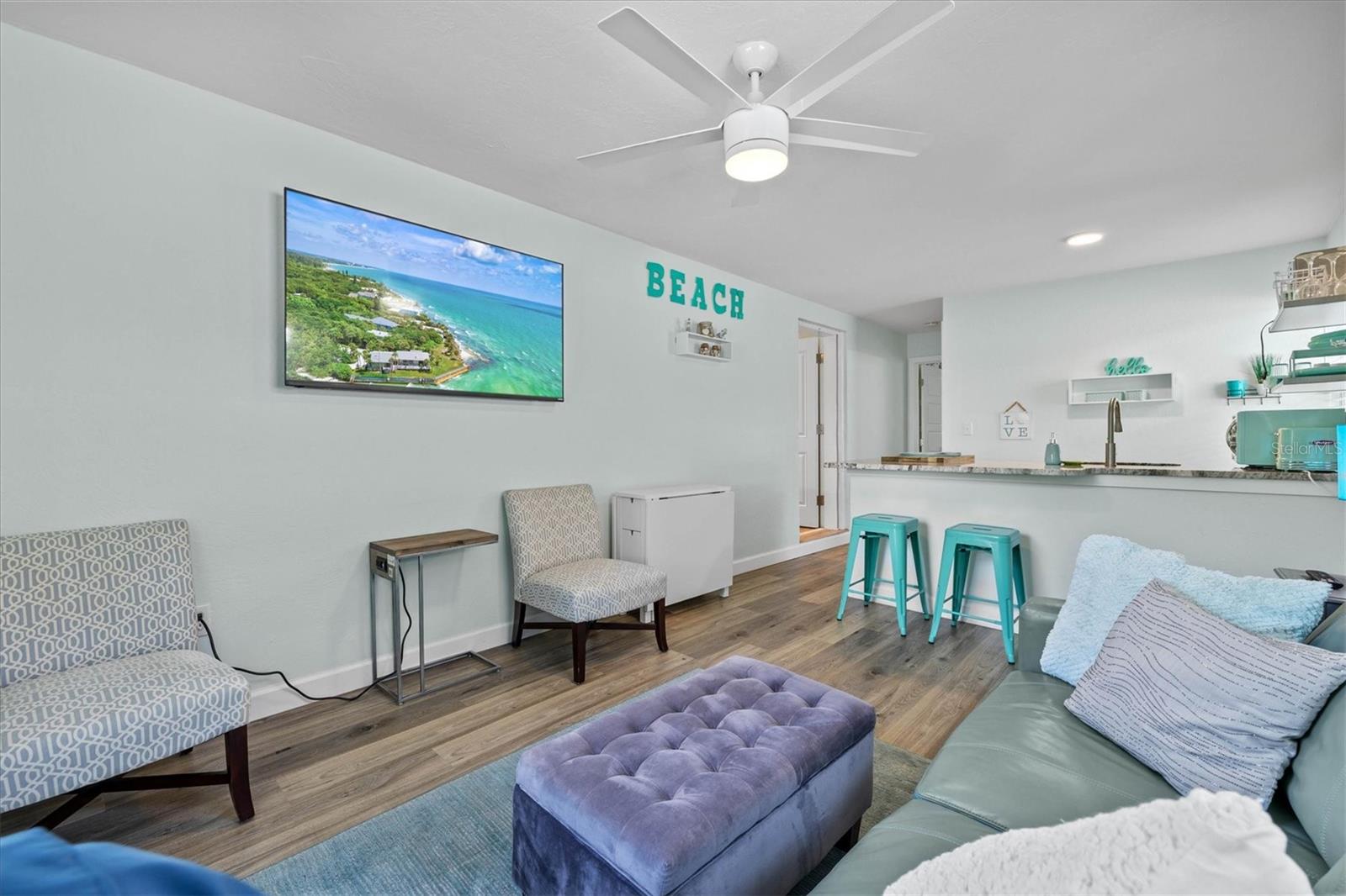 2084 GROVE ST #B, SARASOTA, FL, 34239