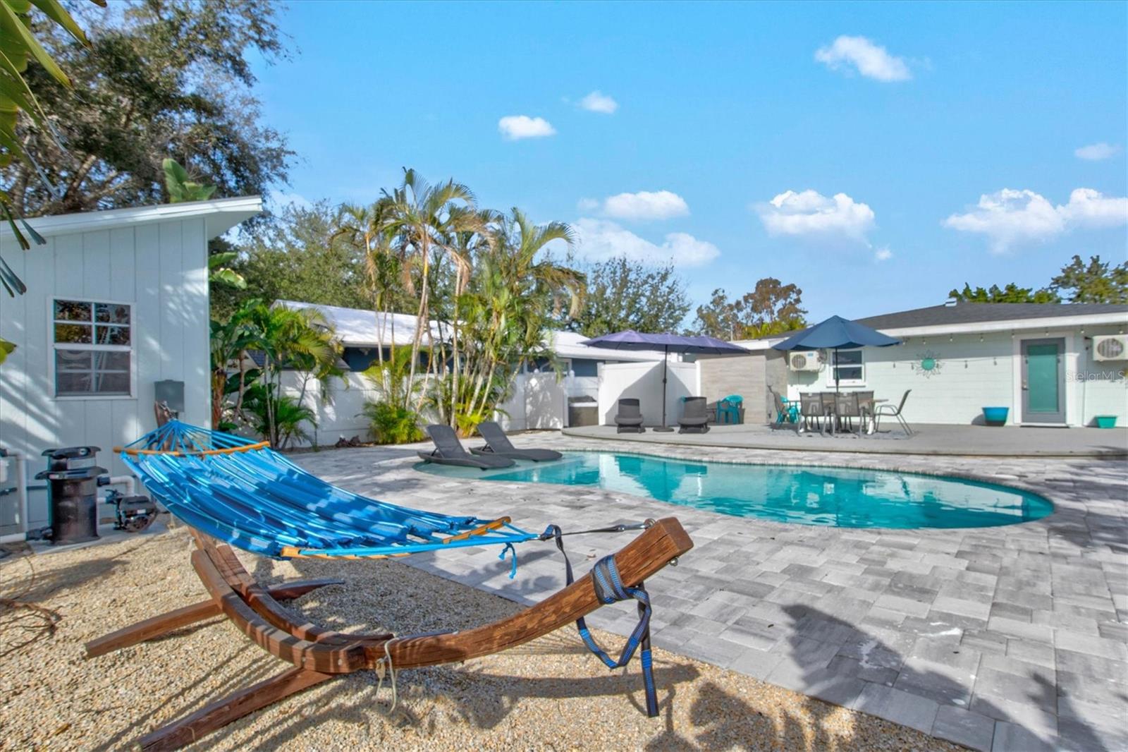 2084 GROVE ST #B, SARASOTA, FL, 34239