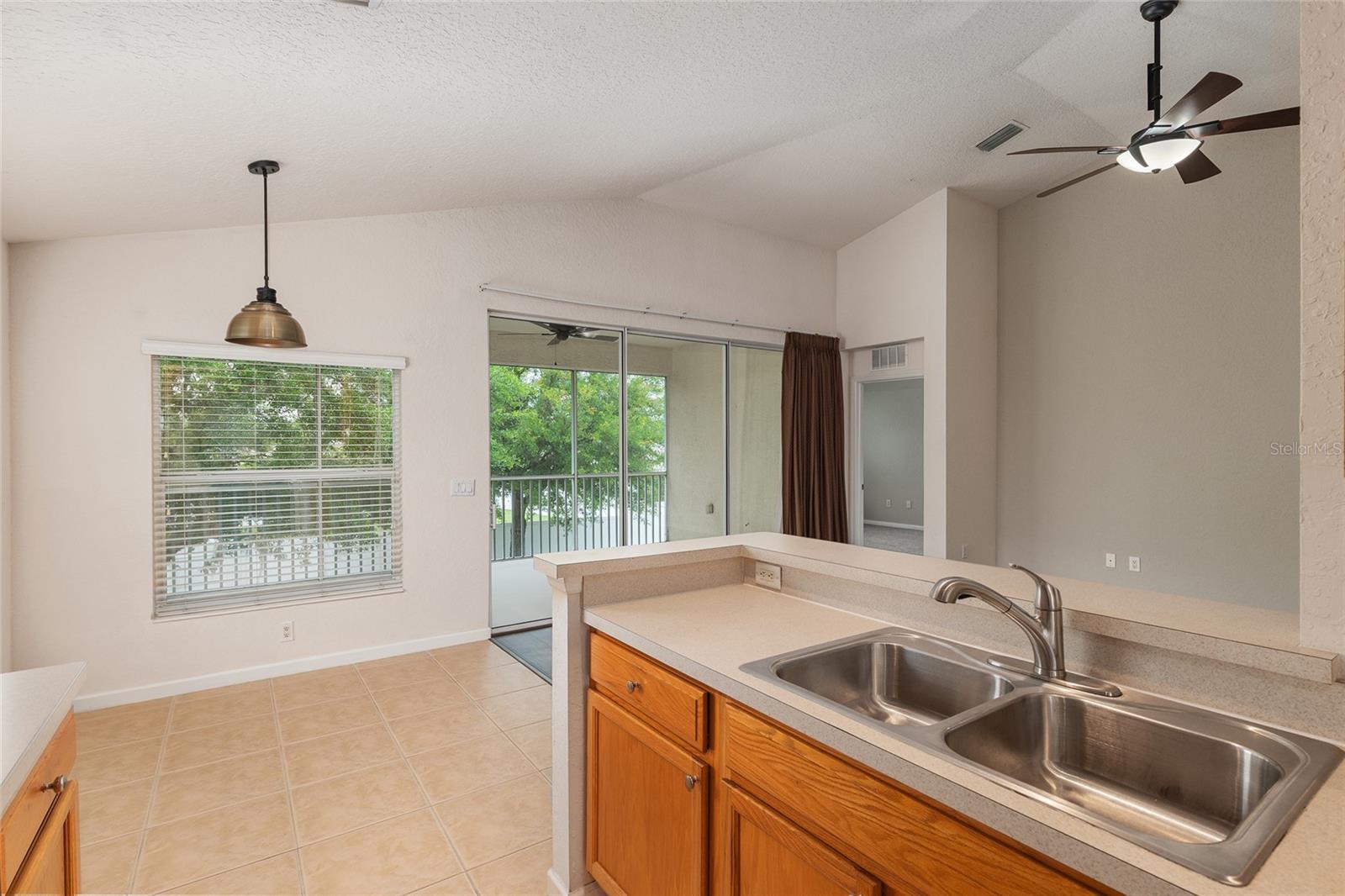 4570 SW 52ND CIR #102, OCALA, FL, 34474