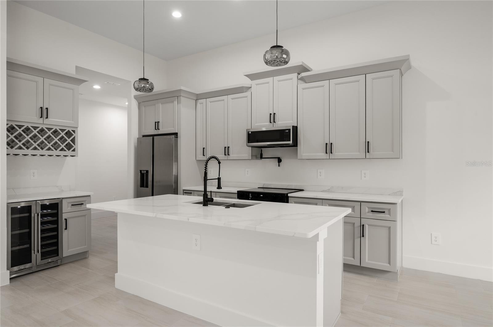 146 CORONADO RD, DEBARY, FL, 32713