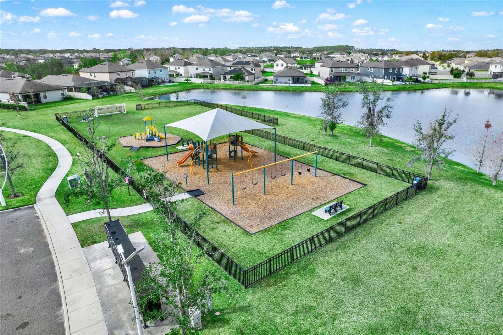 10186 SHORELINE VIEW WAY, WESLEY CHAPEL, FL, 33545