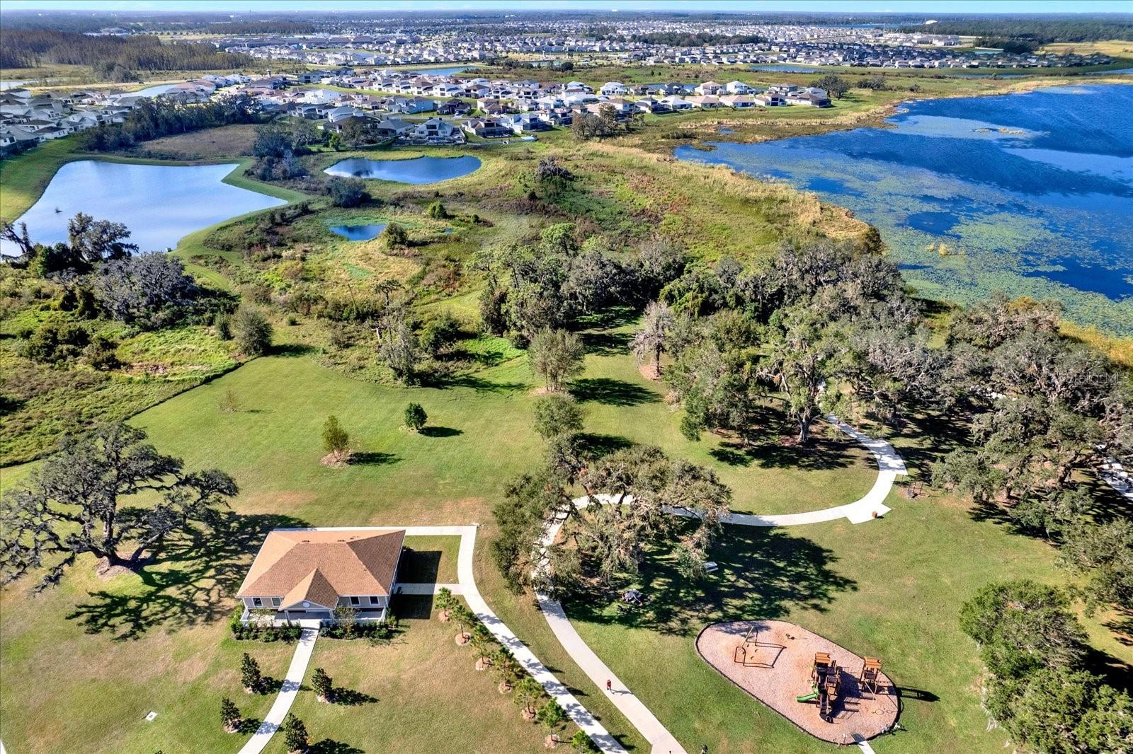 10186 SHORELINE VIEW WAY, WESLEY CHAPEL, FL, 33545