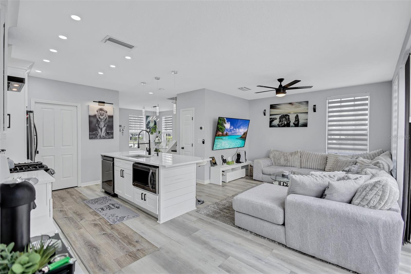 10039 BRADWELL PL, TAMPA, FL, 33626