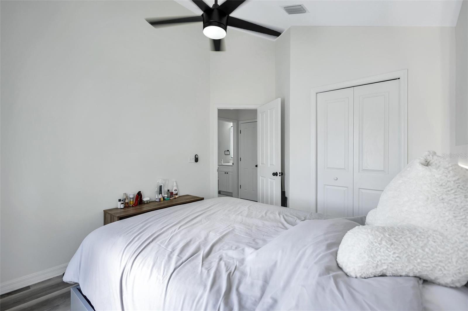 10039 BRADWELL PL, TAMPA, FL, 33626