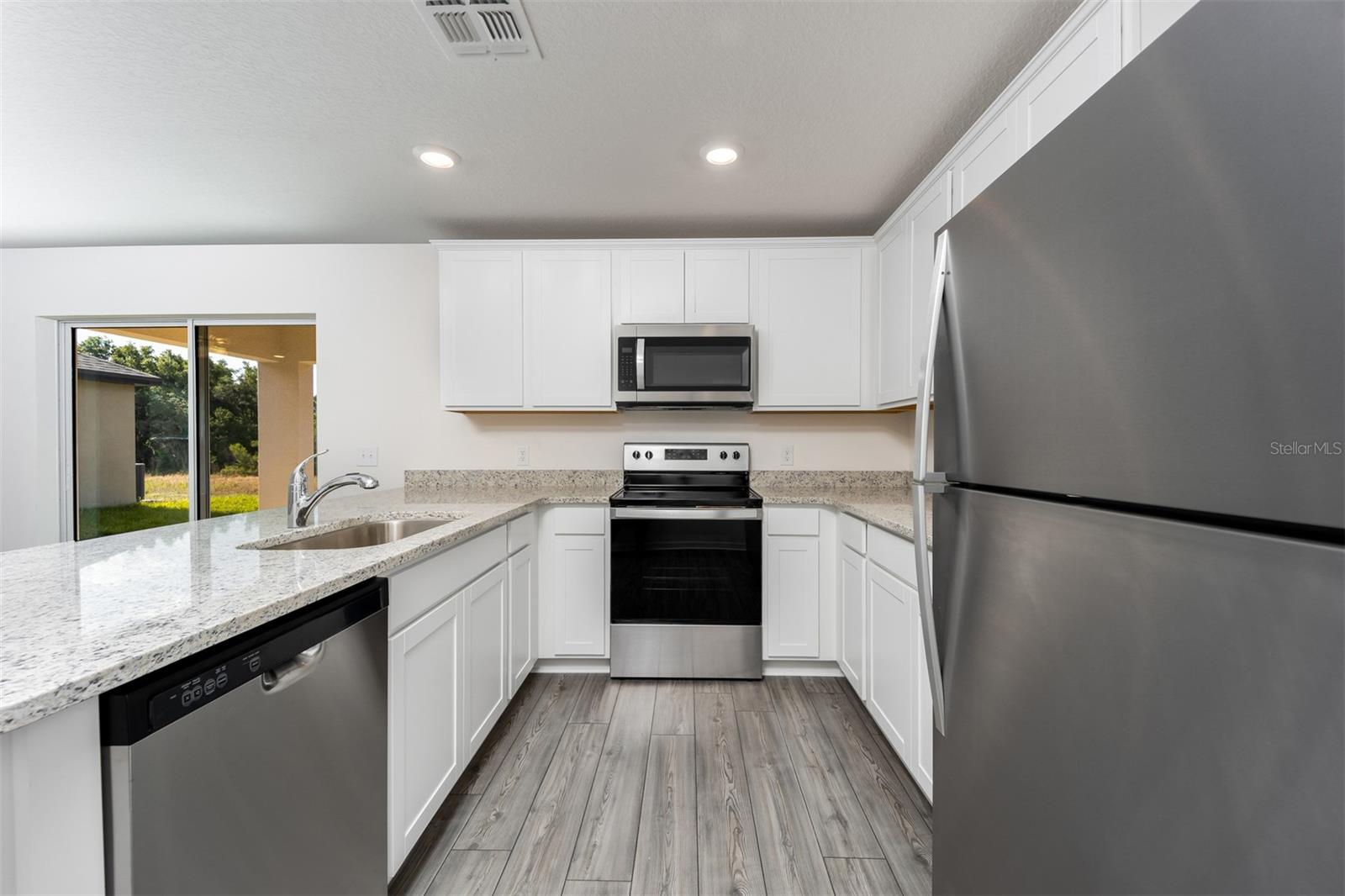 3203 SEVILLE ST, LAKE ALFRED, FL, 33850