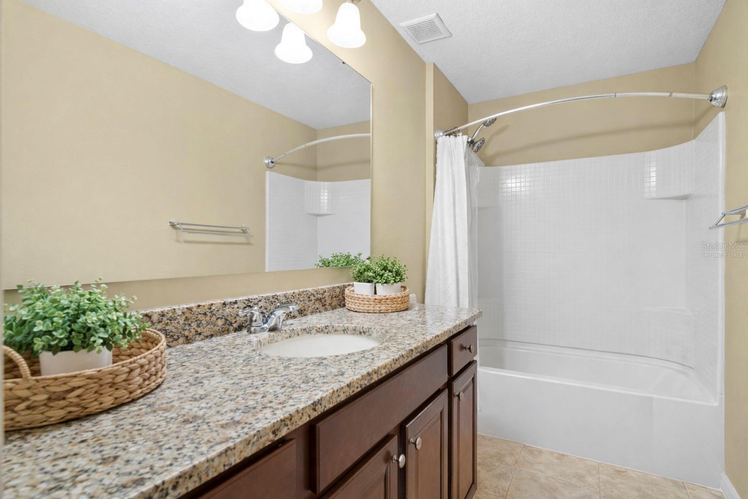 1772 LEATHER FERN DR, OCOEE, FL, 34761