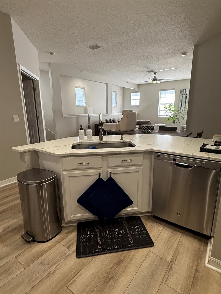 9410 GEORGIAN PARK LN #110, TAMPA, FL, 33626