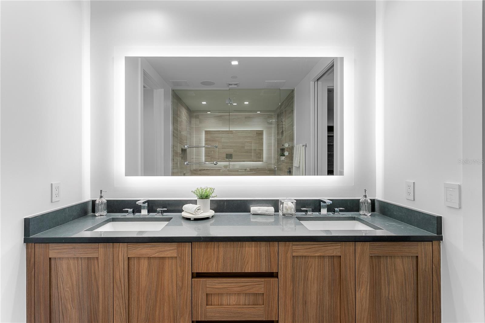 5120 MARINA WAY #11005, TAMPA, FL, 33611