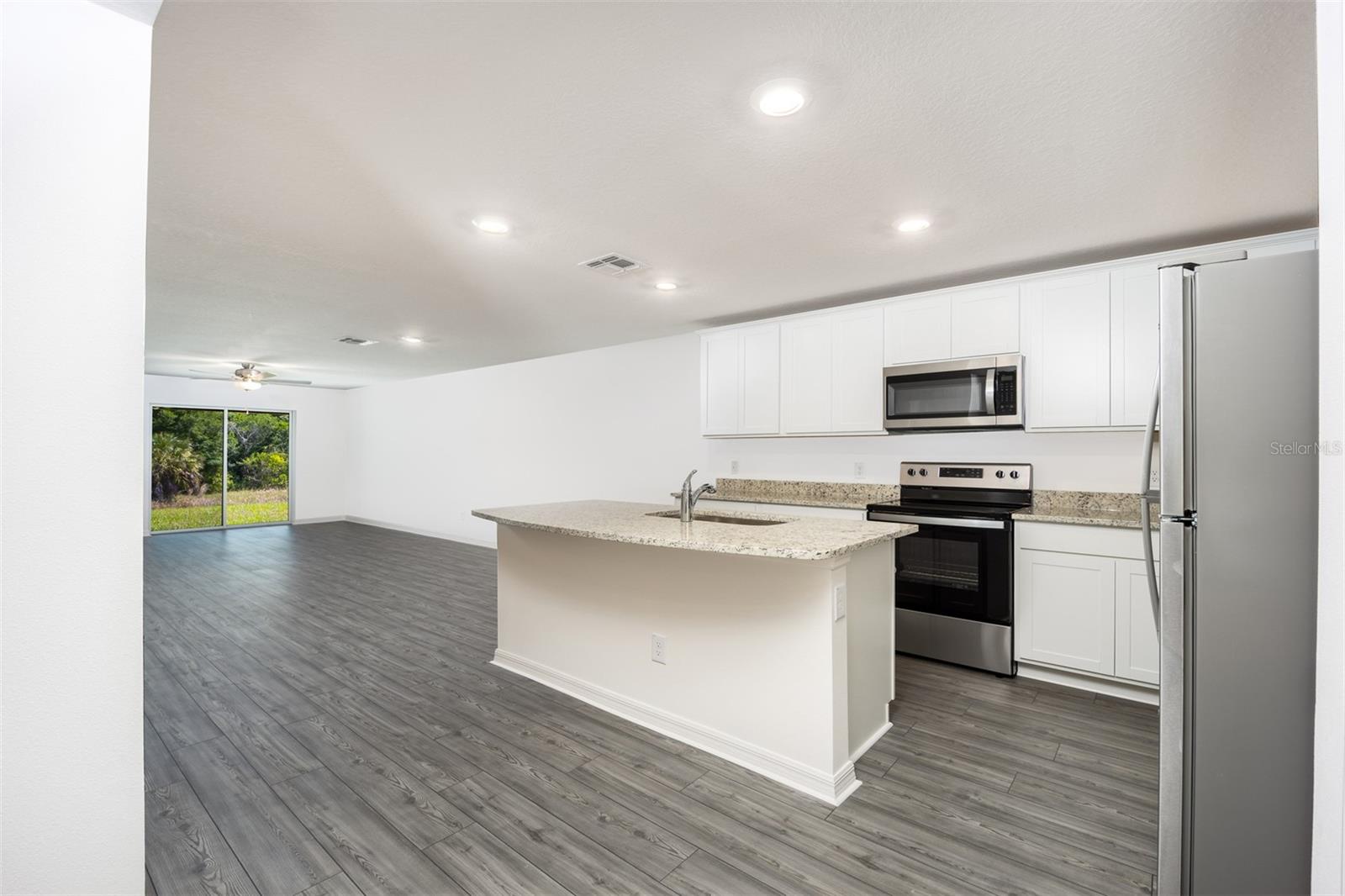 3180 SEVILLE ST, LAKE ALFRED, FL, 33850