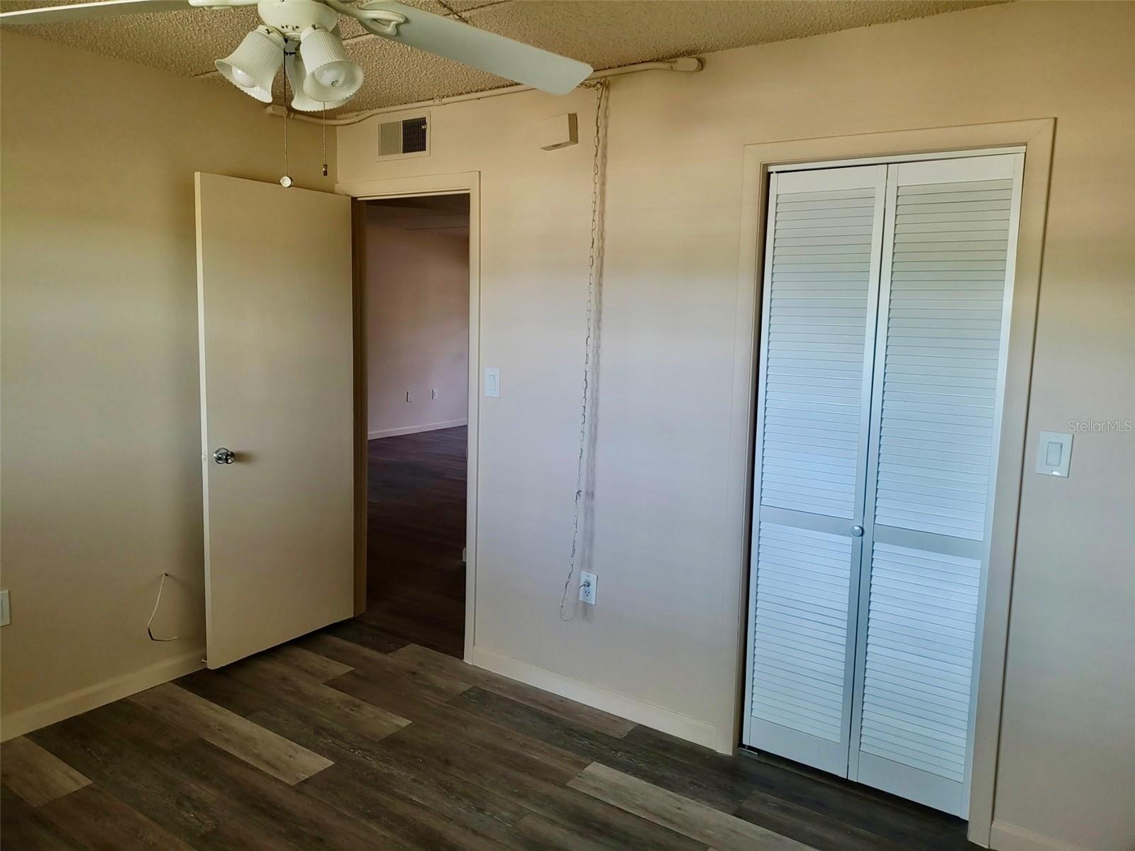 11700 PARK BLVD #104, SEMINOLE, FL, 33772