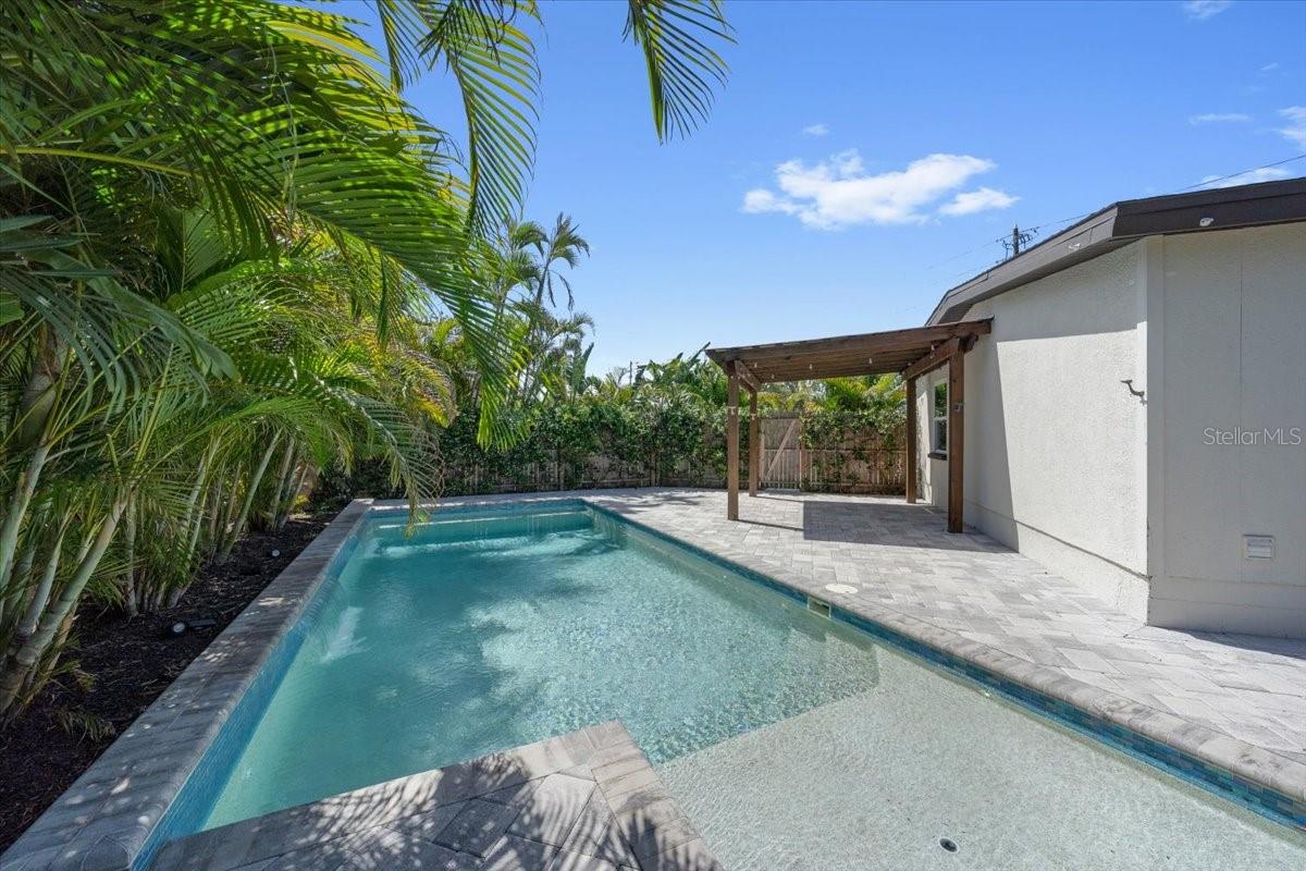 3997 MARLIN DR SE, ST PETERSBURG, FL, 33705