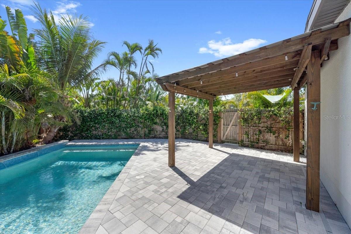 3997 MARLIN DR SE, ST PETERSBURG, FL, 33705