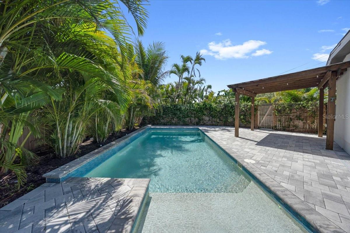 3997 MARLIN DR SE, ST PETERSBURG, FL, 33705