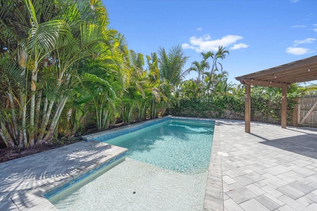 3997 MARLIN DR SE, ST PETERSBURG, FL, 33705