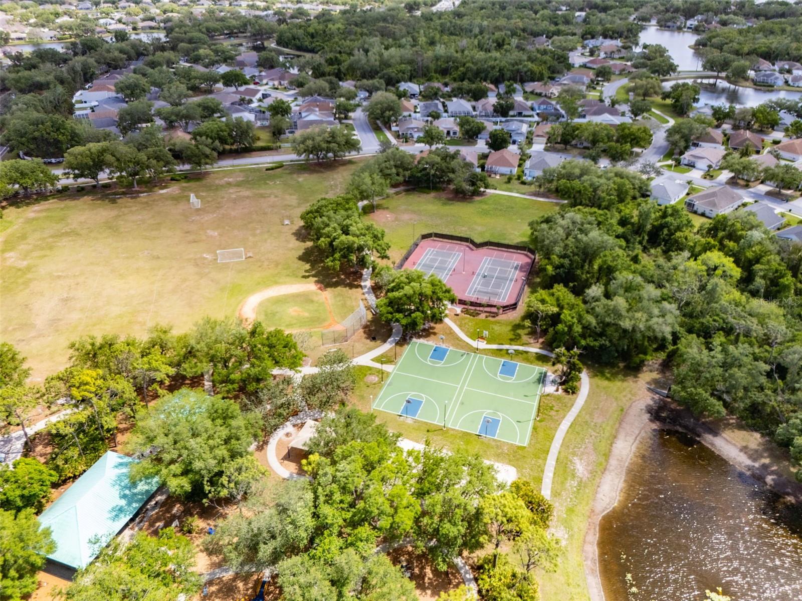 11809 ACORN WOODS TER, LAKEWOOD RANCH, FL, 34202