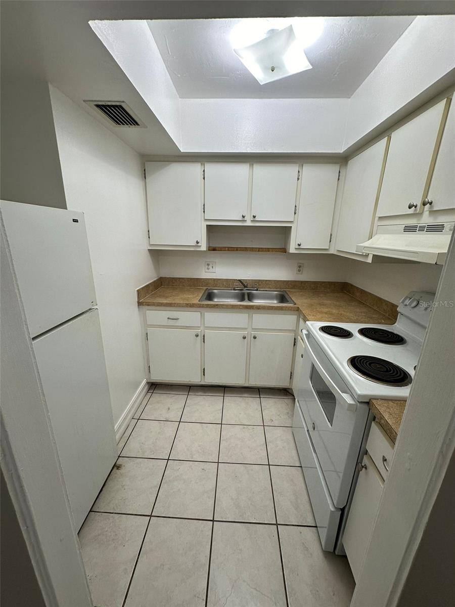 1830 MARAVILLA AVE #320, FORT MYERS, FL, 33901