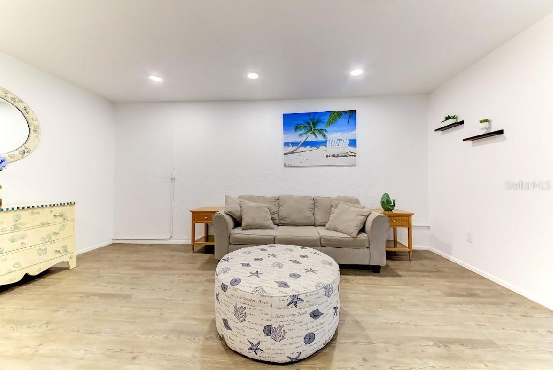 2932 LEXINGTON ST, SARASOTA, FL, 34231