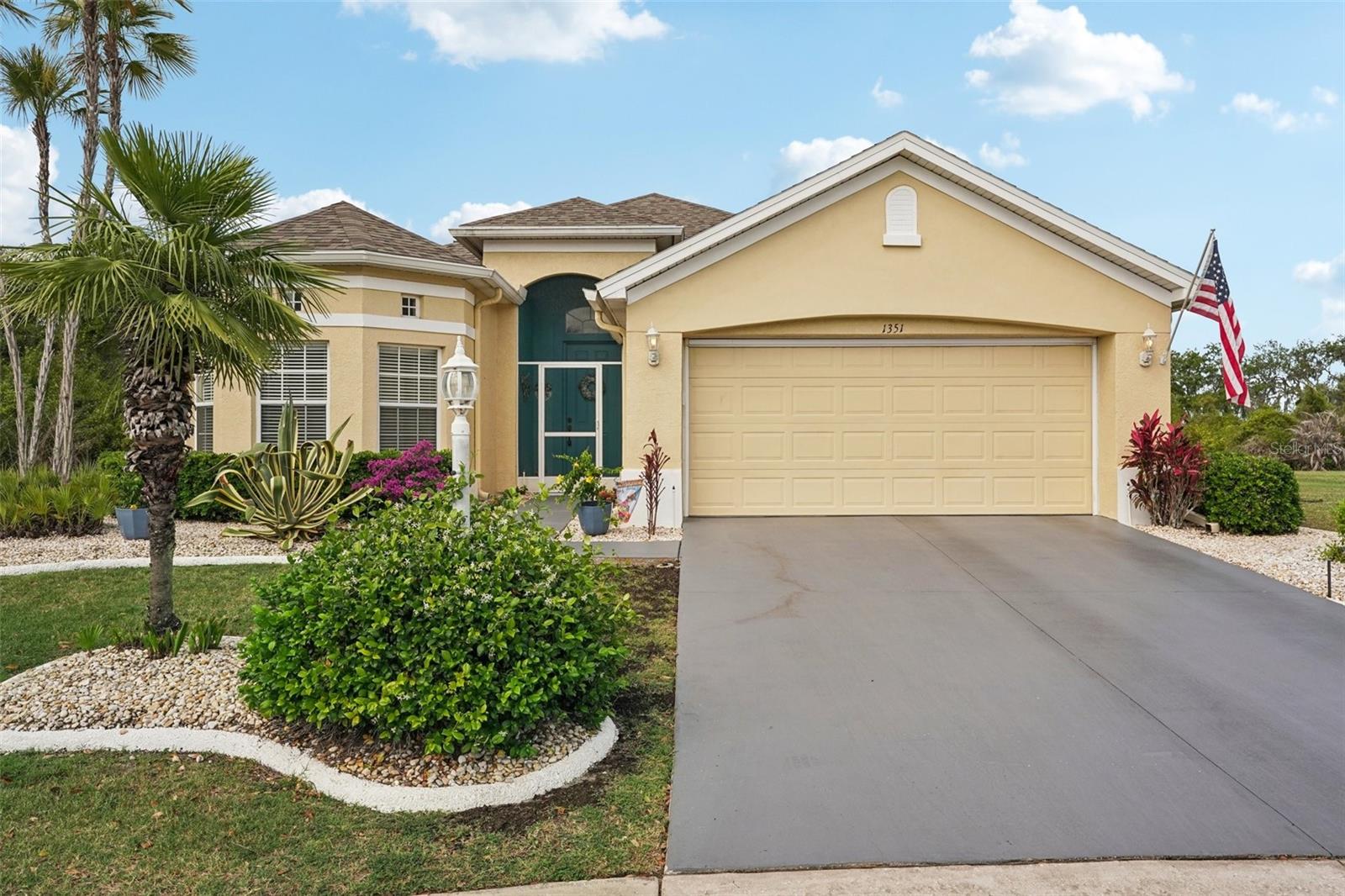1351 MISTY GREENS DR, SUN CITY CENTER, FL, 33573