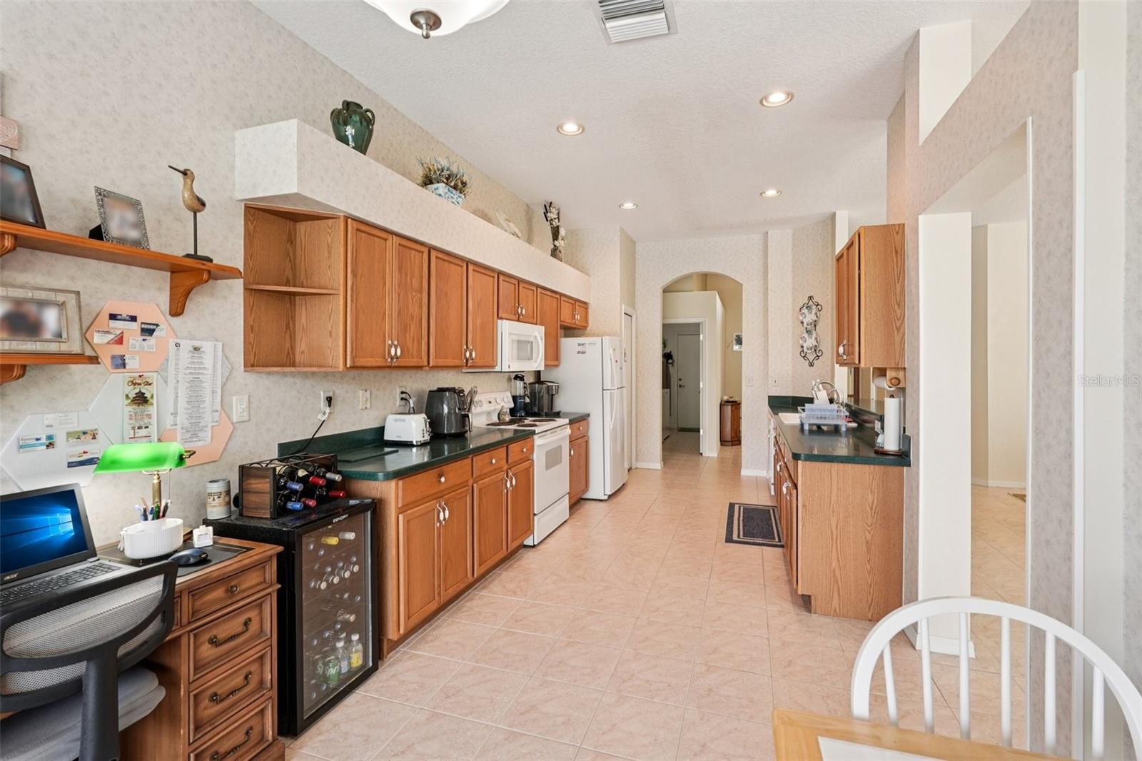 1351 MISTY GREENS DR, SUN CITY CENTER, FL, 33573