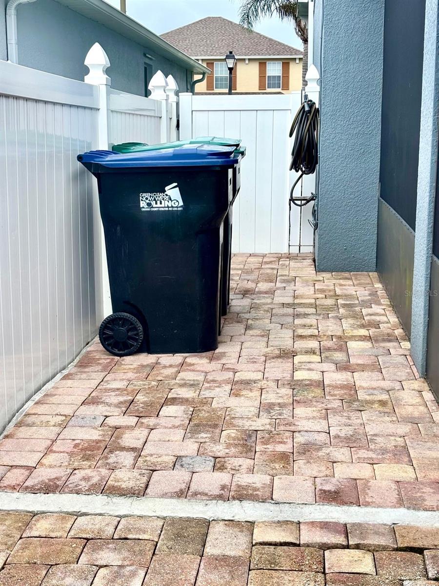 1034 BELLA VIDA BLVD, ORLANDO, FL, 32828