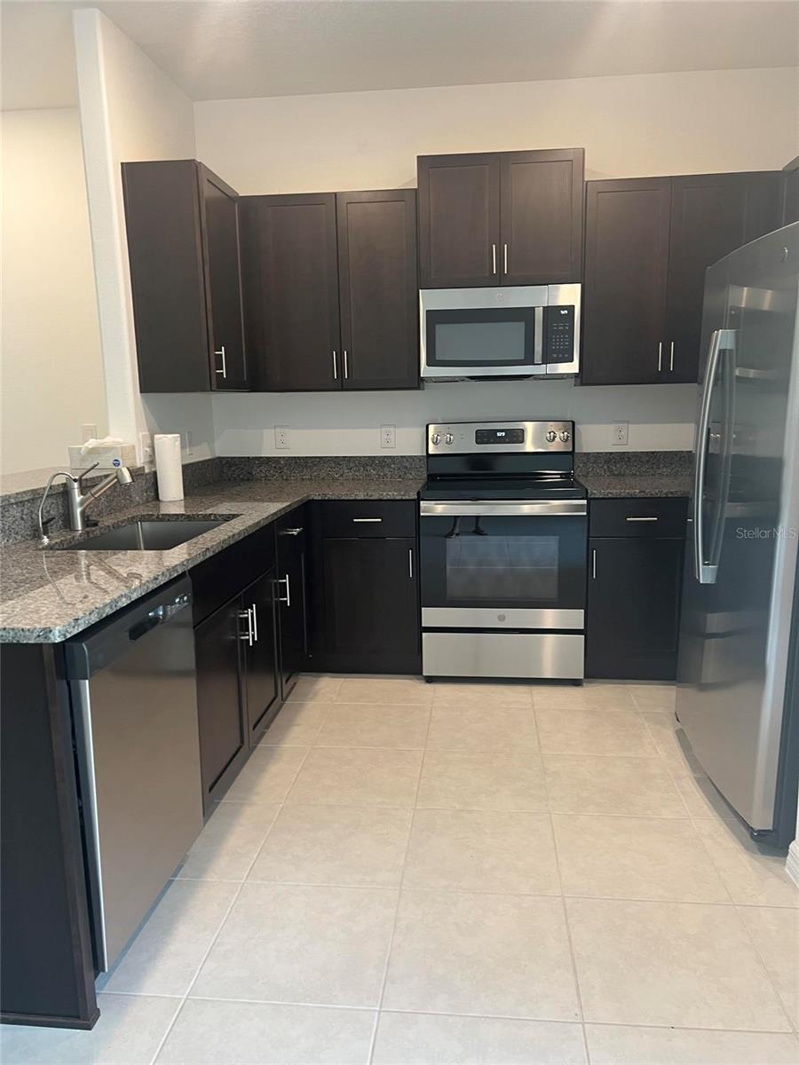 14442 EDITORS NOTE ST, RUSKIN, FL, 33573