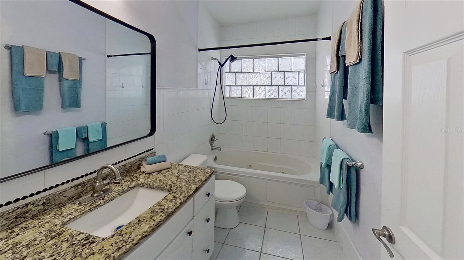 3641 STOKES DR, SARASOTA, FL, 34232