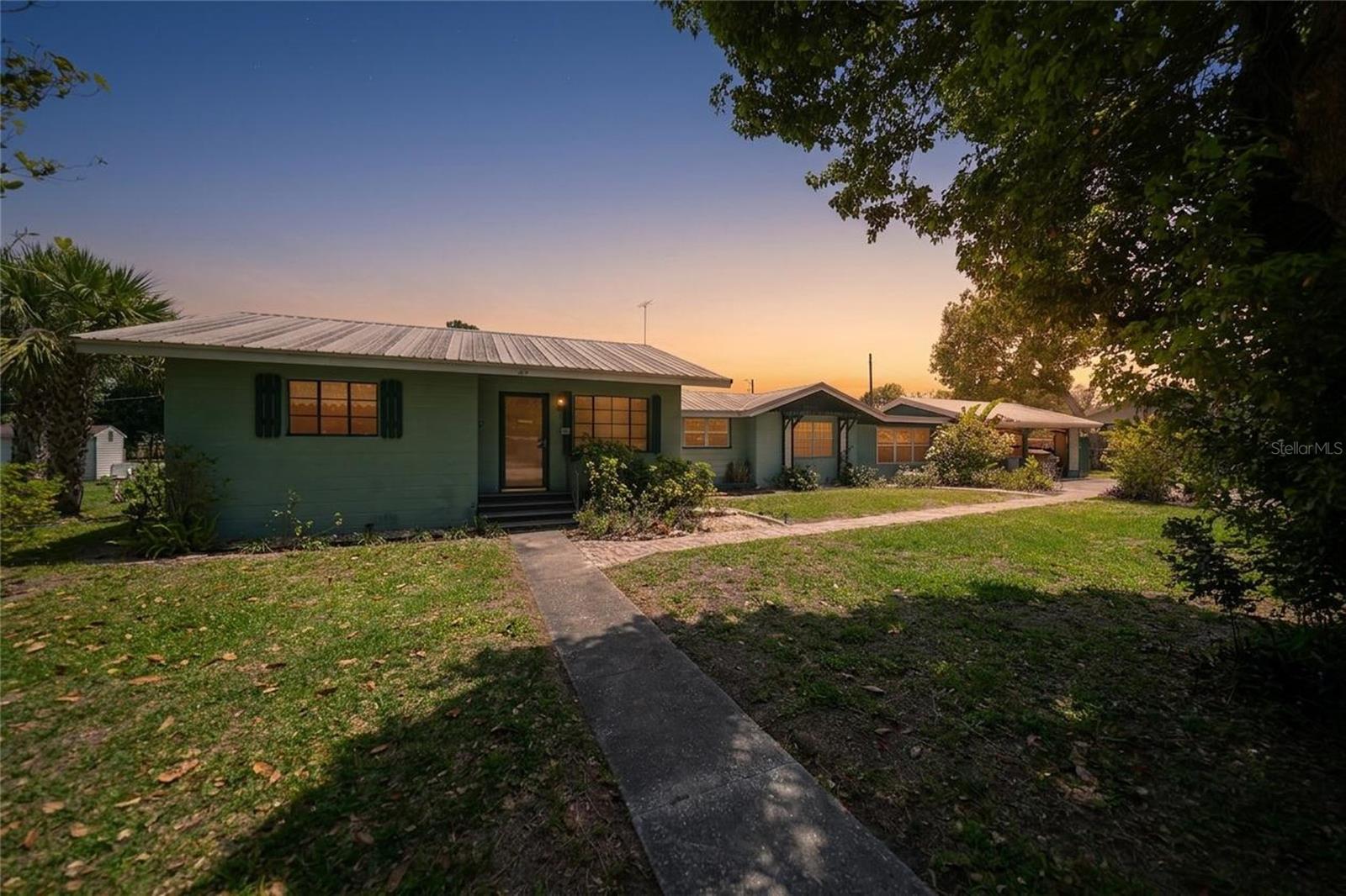 218 N HERNANDO AVE, ARCADIA, FL, 34266